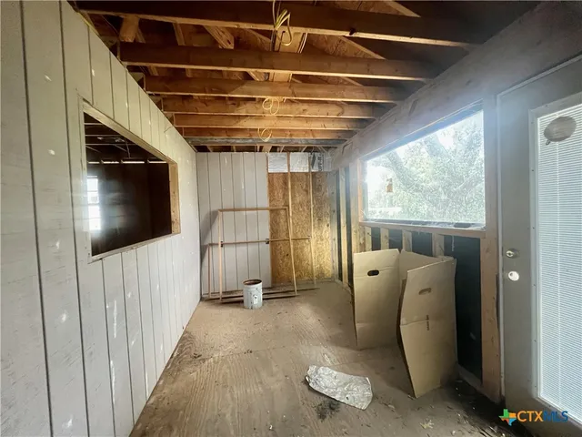 $479,000 | 1902 North McLeod Street, Cuero, TX 77954