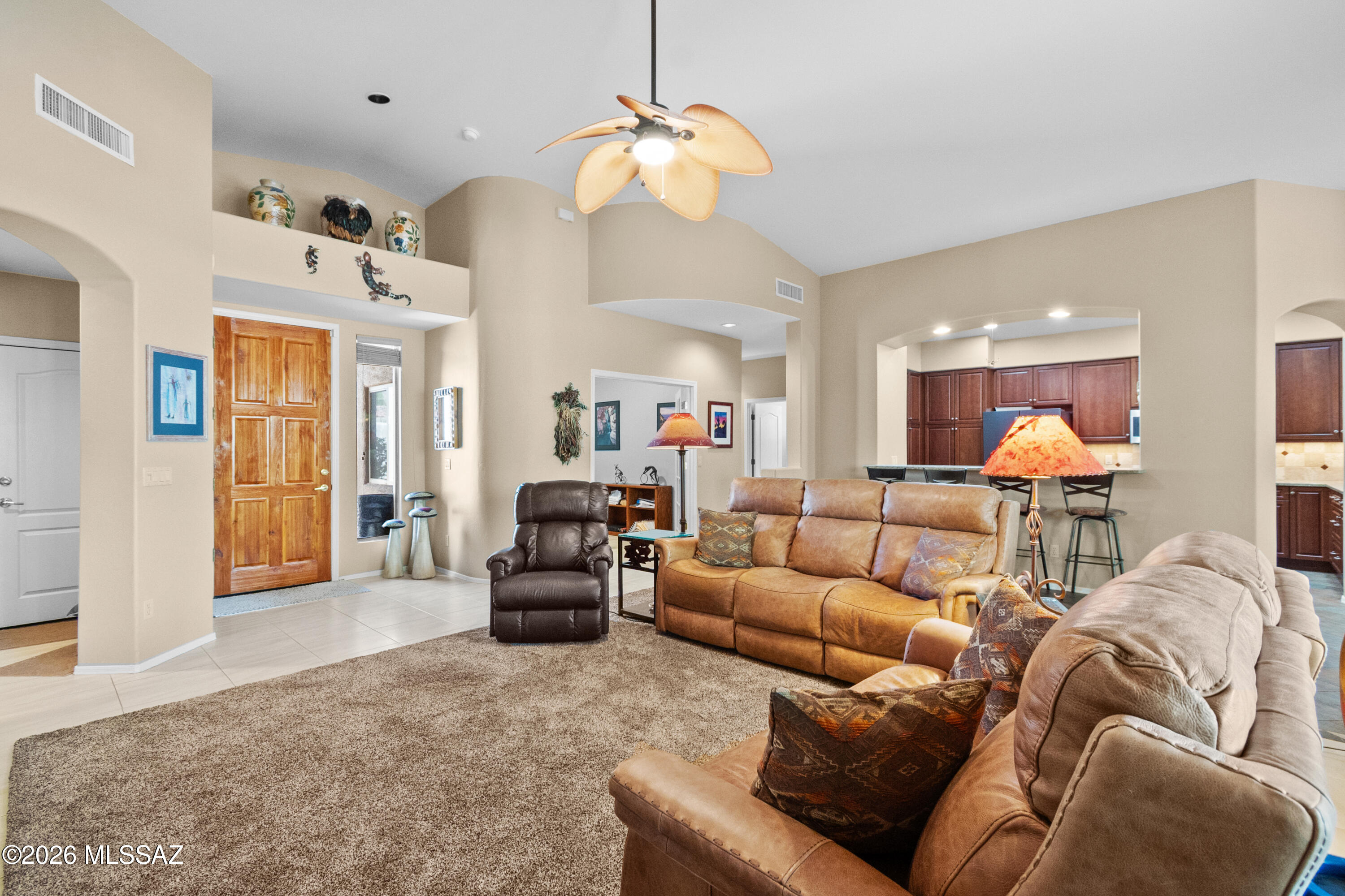 5305 Spring View Drive Tucson, AZ 85749 - Photo 5 of 41 Interior 3