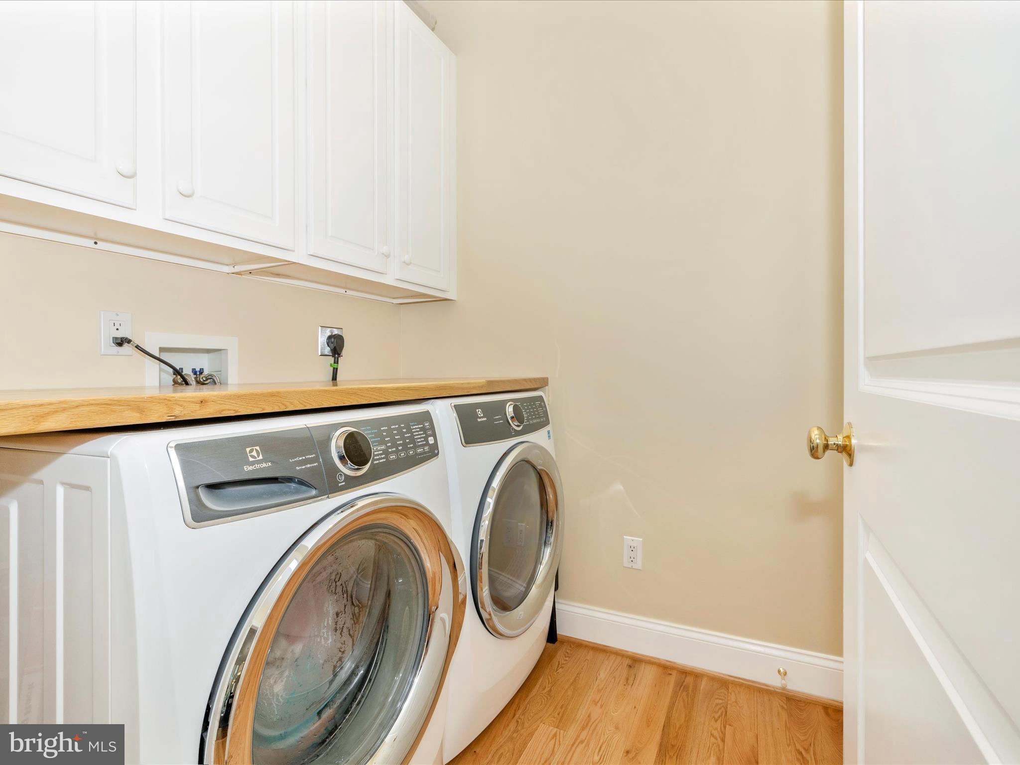 4177 John Benjamin Drive New Windsor, MD 21776 - Photo 19 of 51 Laundry Room