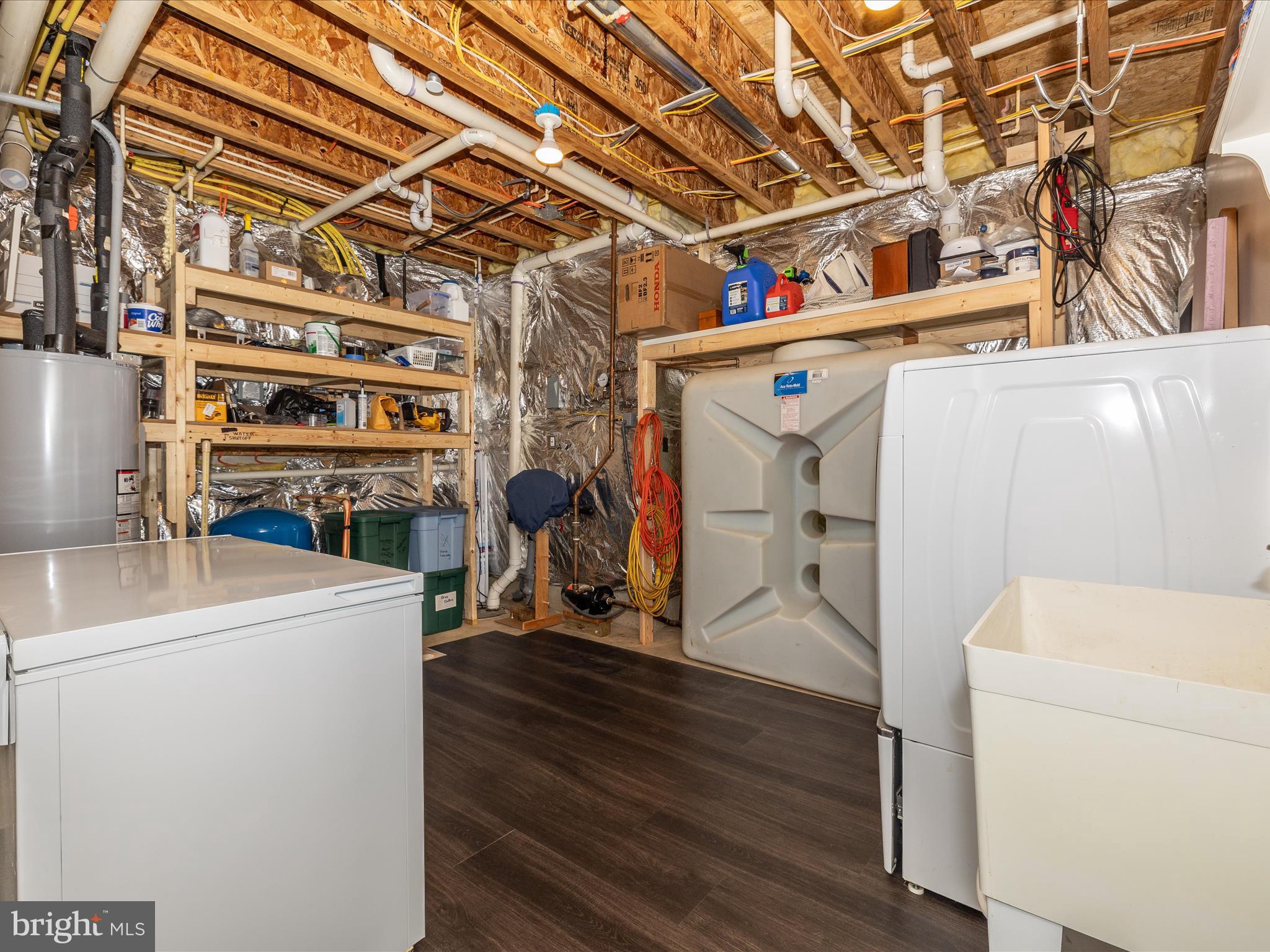 4177 John Benjamin Drive New Windsor, MD 21776 - Photo 37 of 51 Utility room - SO organized and labeled