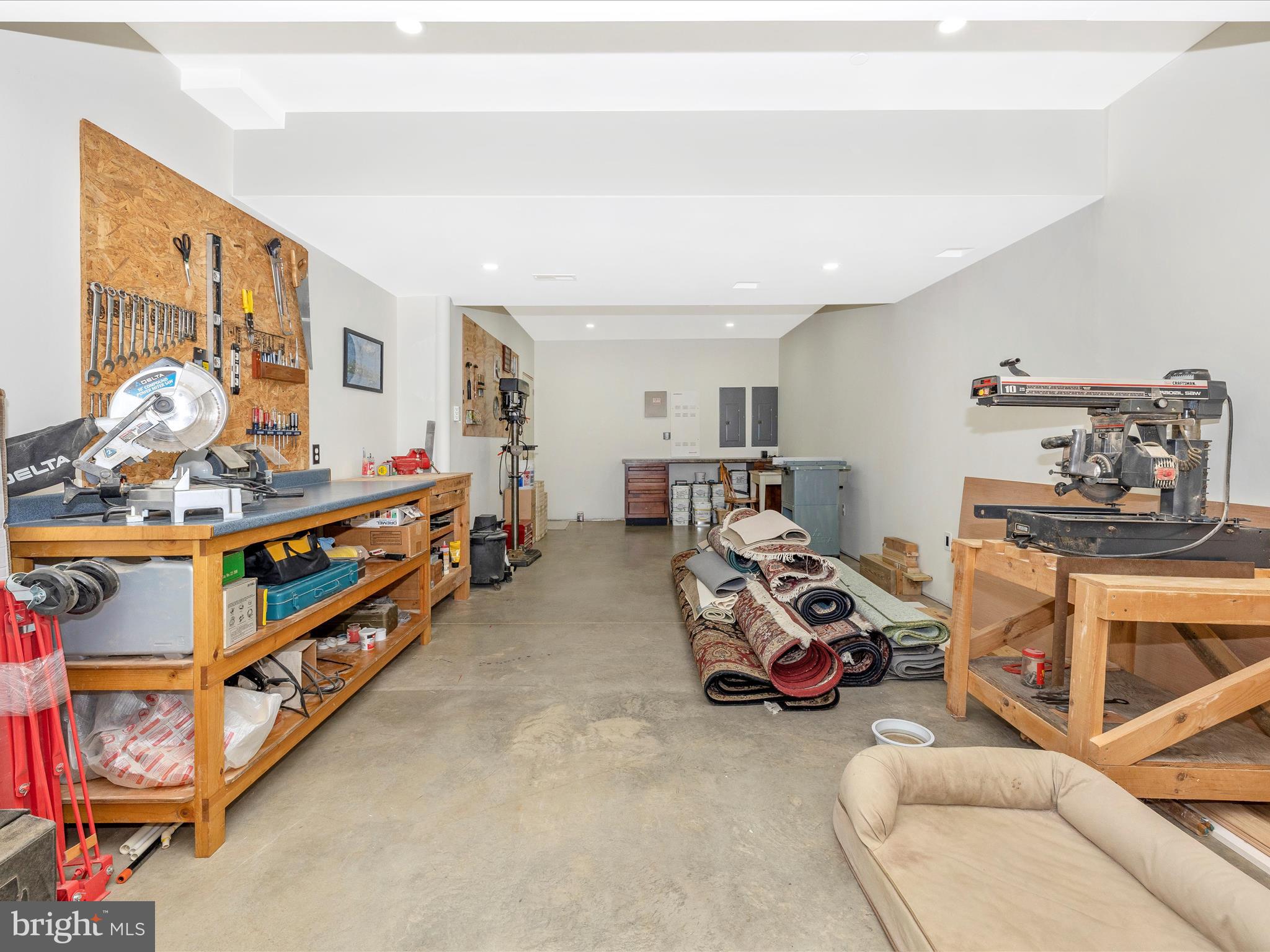 4177 John Benjamin Drive New Windsor, MD 21776 - Photo 39 of 51 Workshop w additional pool storage room, not shown