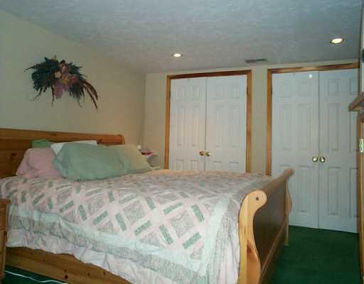 9505 Peebles Road Allison Park, PA 15101 - Photo 5 of 8 Master Bedroom.