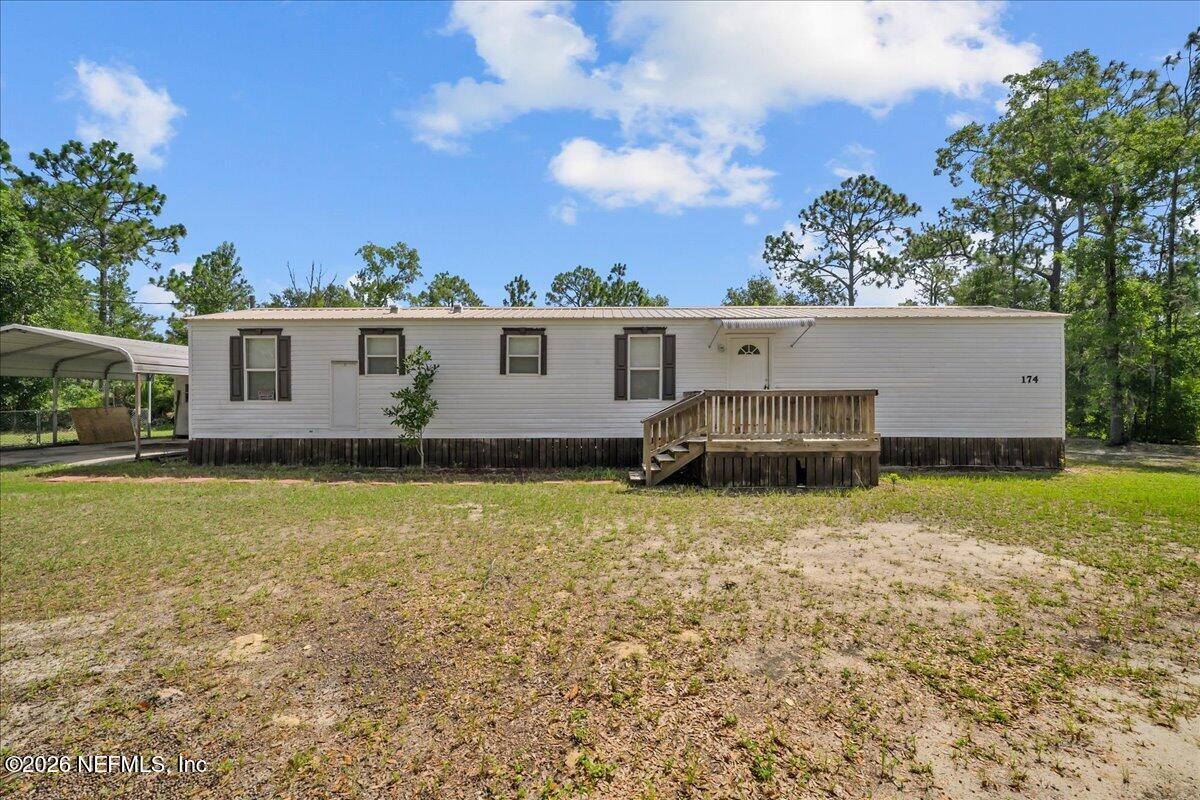 174 Union Avenue Interlachen, FL 32148 - Photo 2 of 25 01-JWLeeMedia6630