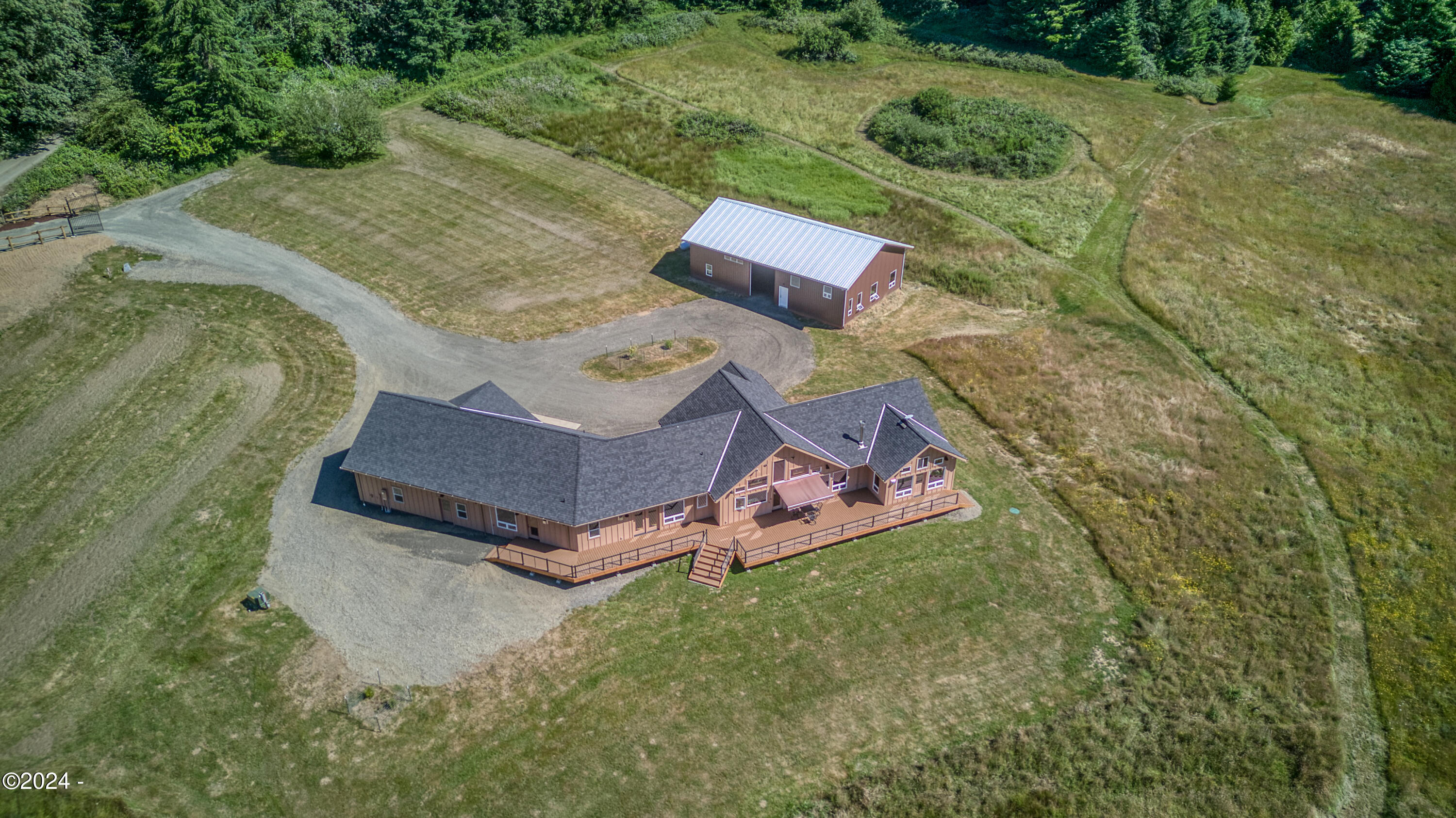 540 Big Rock Creek Road Blodgett, OR 97326 - Photo 29 of 54 Aerial view of home and shop/AG building