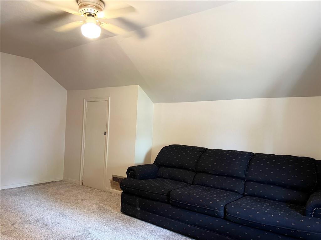 128 Reed Street Lower Burrell, PA 15068 - Photo 19 of 31 Upper level bedroom with closet.