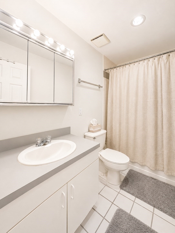 59 Brainerd Road, Unit 604 Boston, MA 02134 - Photo 6 of 7