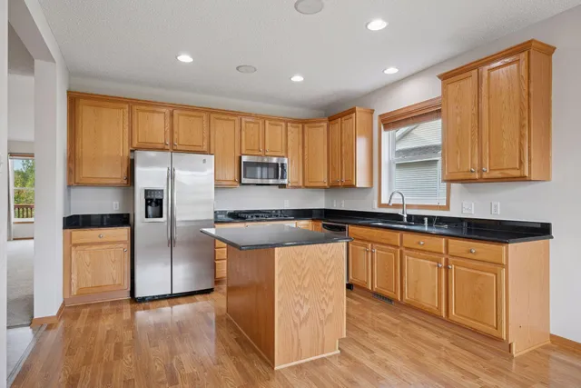 $515,000 | 6647 Peony Lane North, Maple Grove, MN 55311