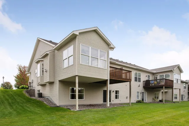 $515,000 | 6647 Peony Lane North, Maple Grove, MN 55311