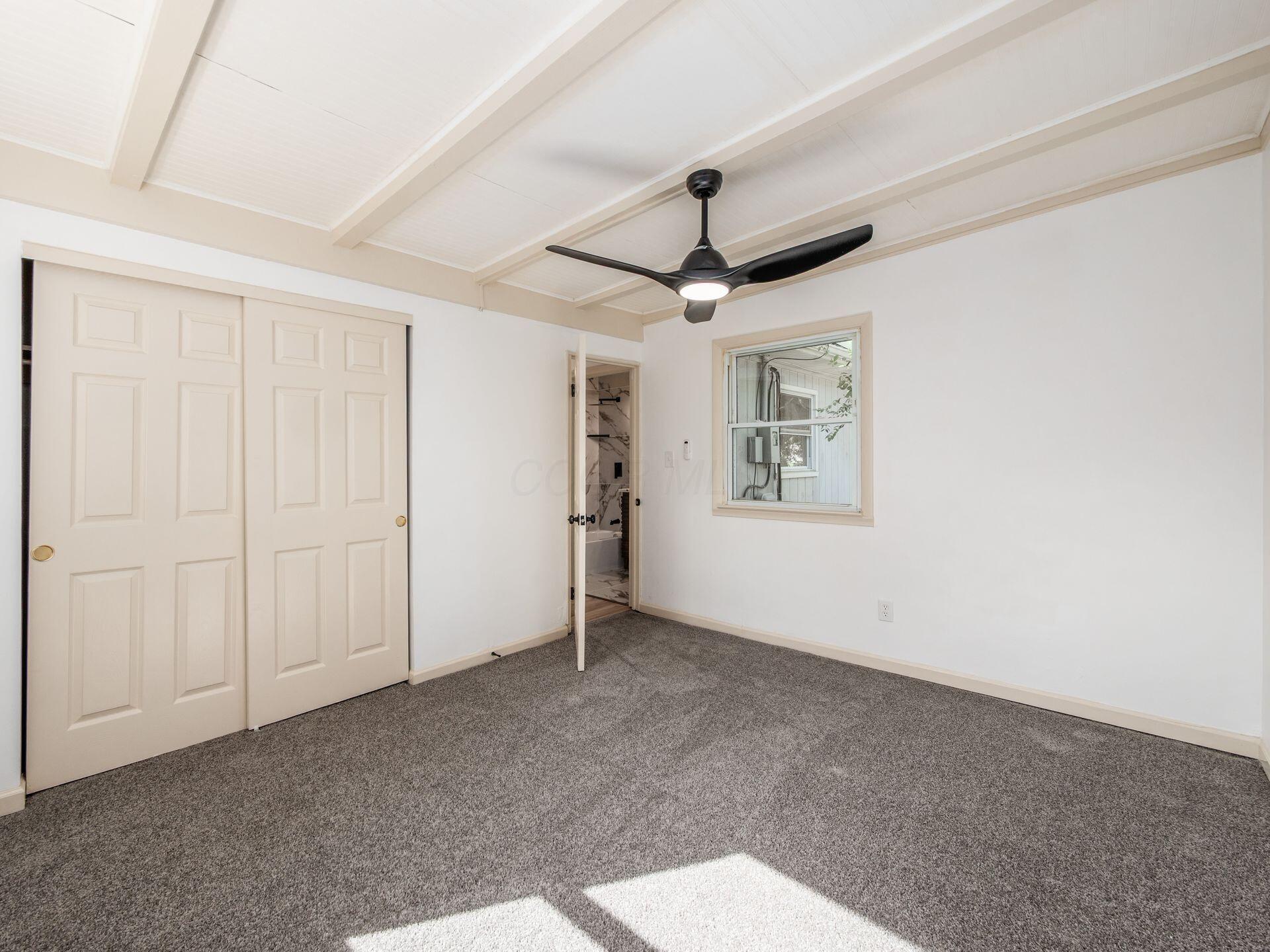 2458 Edgevale Road Columbus, OH 43221 - Photo 28 of 34