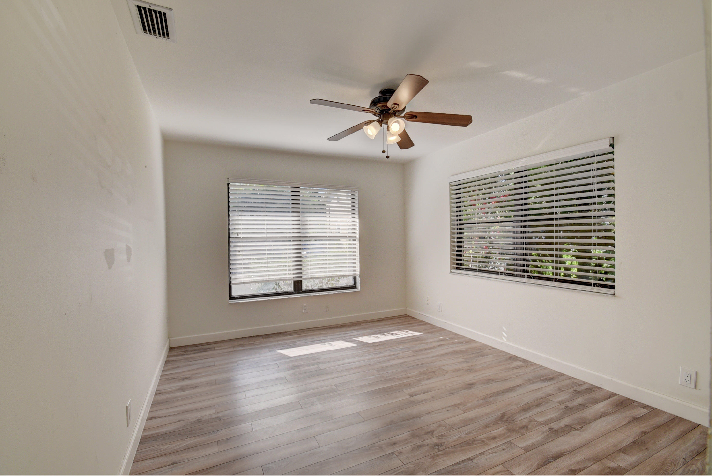 361 West Camino Real, Unit 10 Boca Raton, FL 33432 - Photo 16 of 33 16_virtuals1 (16)