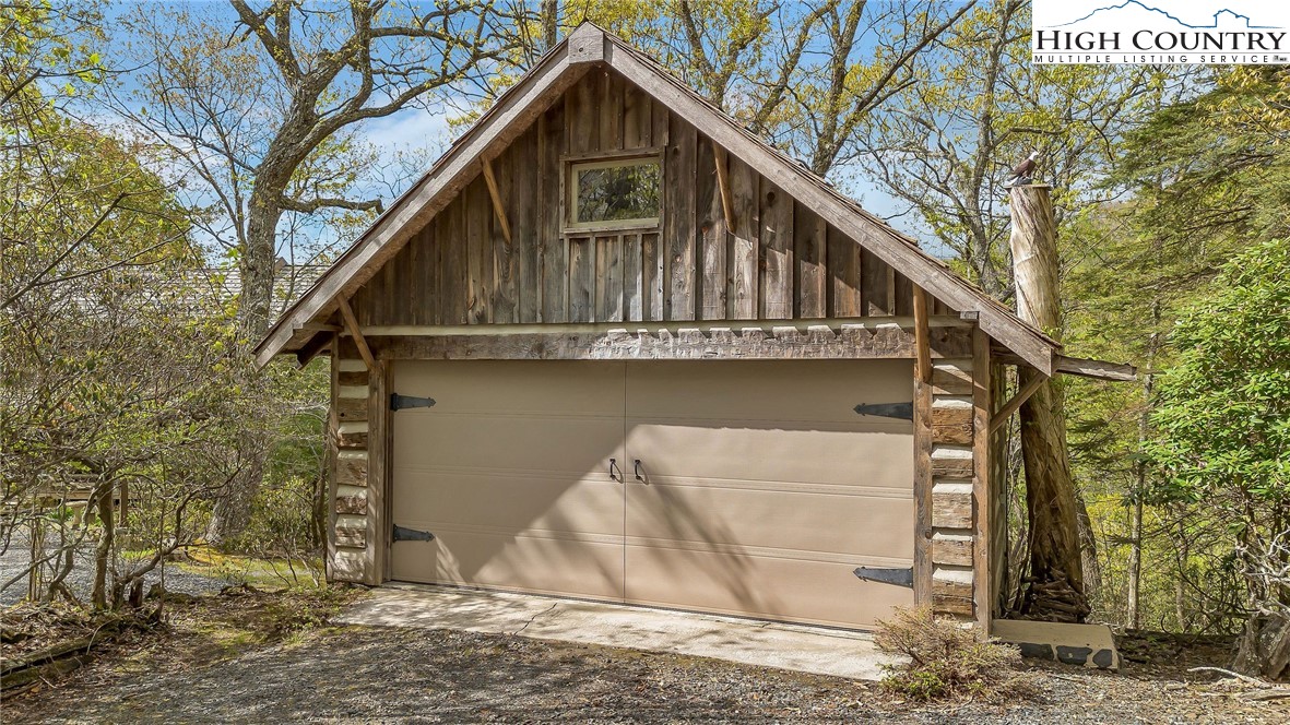 841 Homestead Road Todd, NC 28684 - Photo 3 of 33 Gallery Image 3