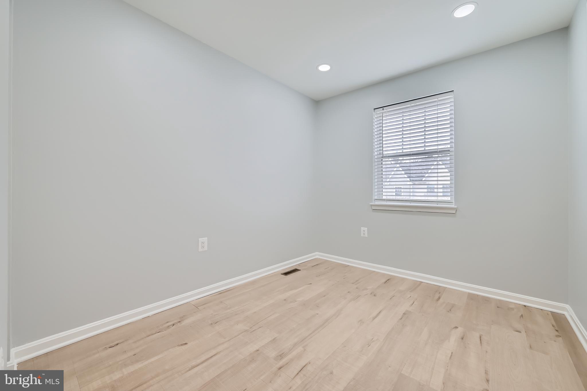 511 McManus Way, Unit T511 Towson, MD 21286 - Photo 21 of 28 Bedroom 3