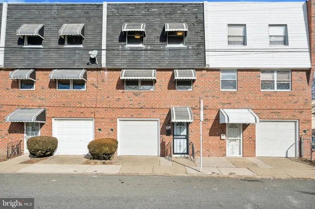 $2,950 | 411 West Shunk Street, Philadelphia, PA 19148