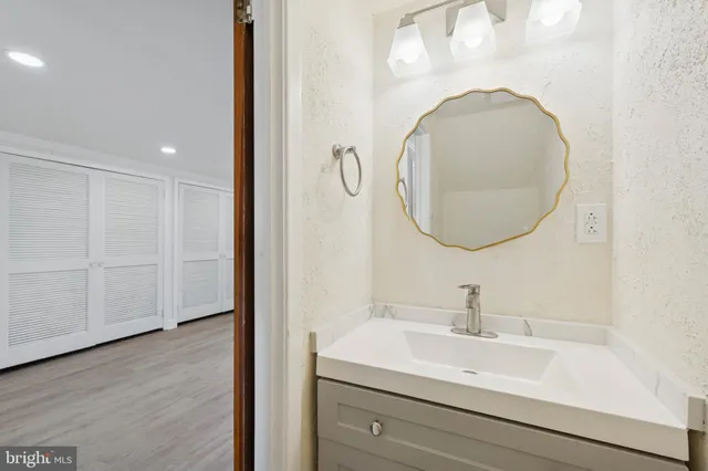 $2,950 | 411 West Shunk Street, Philadelphia, PA 19148