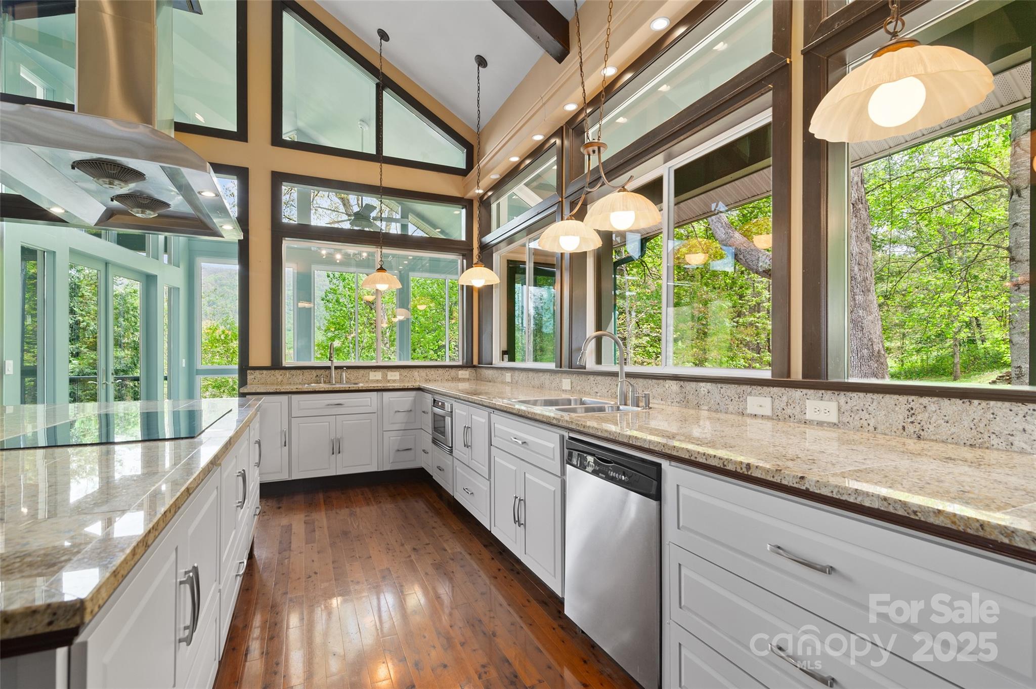 17 Ruffed Grouse Lane Waynesville, NC 28786 - Photo 10 of 45 Gallery Image 10
