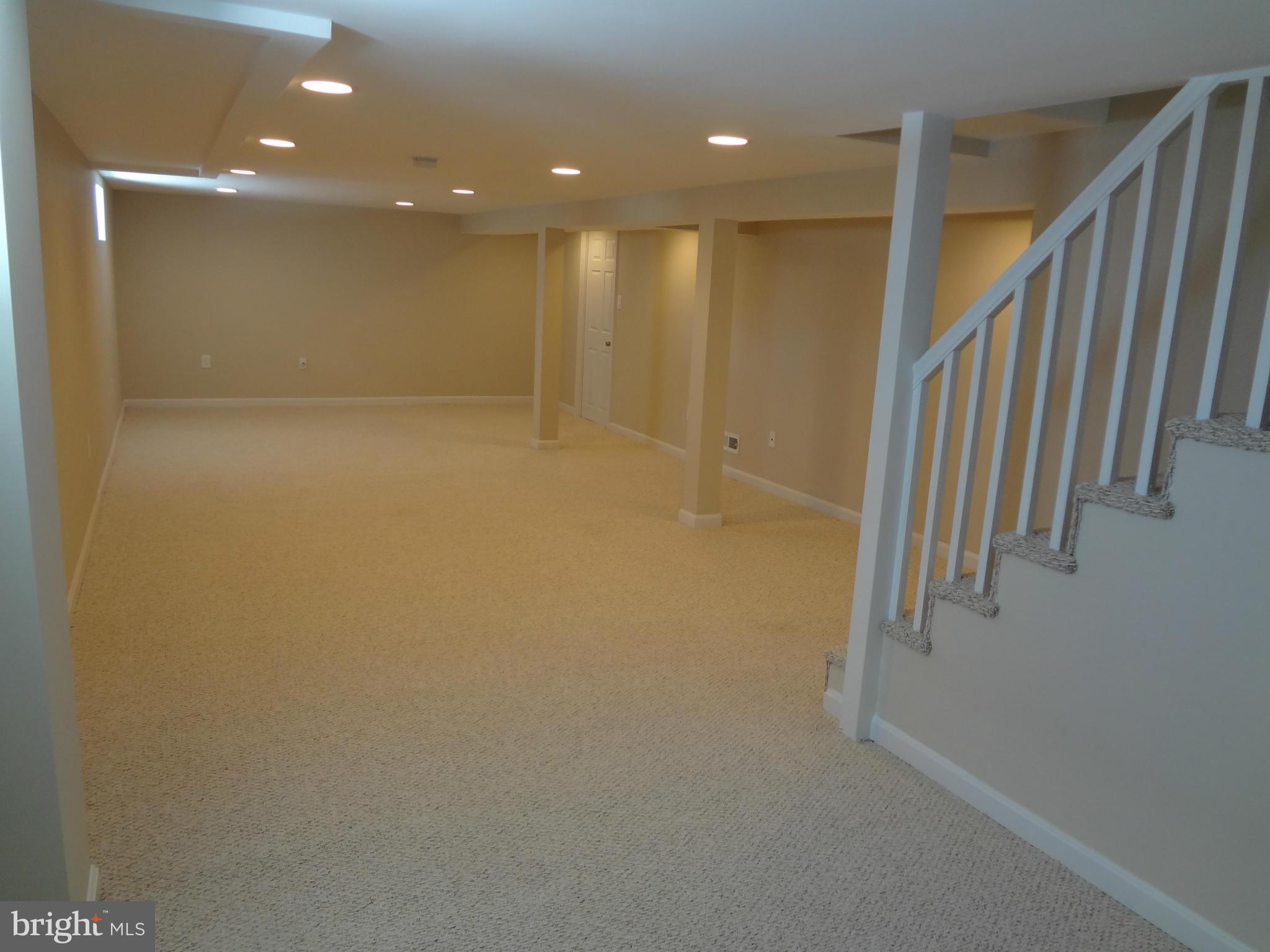 2517 Wentworth Road Baltimore, MD 21234 - Photo 26 of 30 Family Room