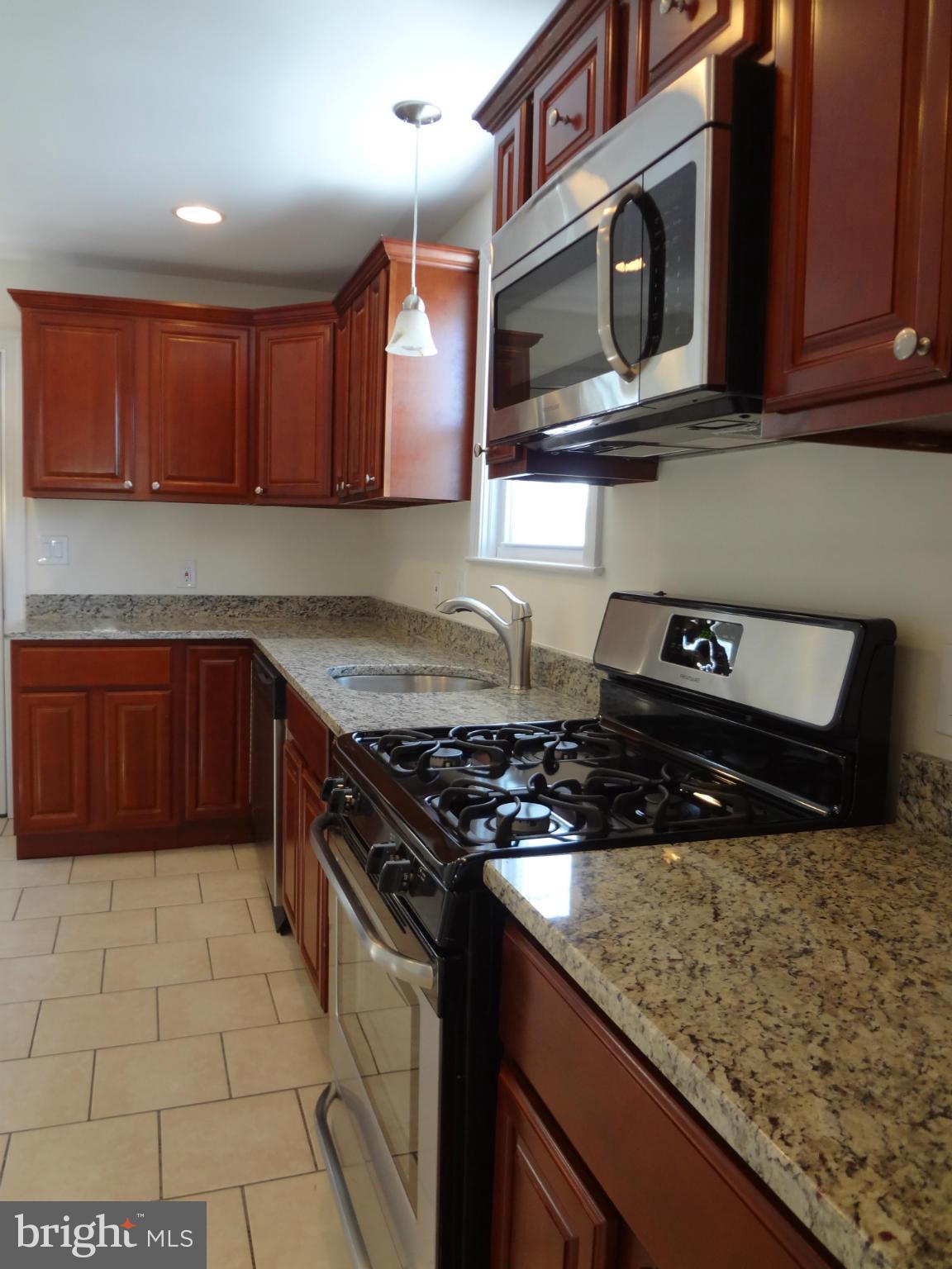 2517 Wentworth Road Baltimore, MD 21234 - Photo 8 of 30 Kitchen