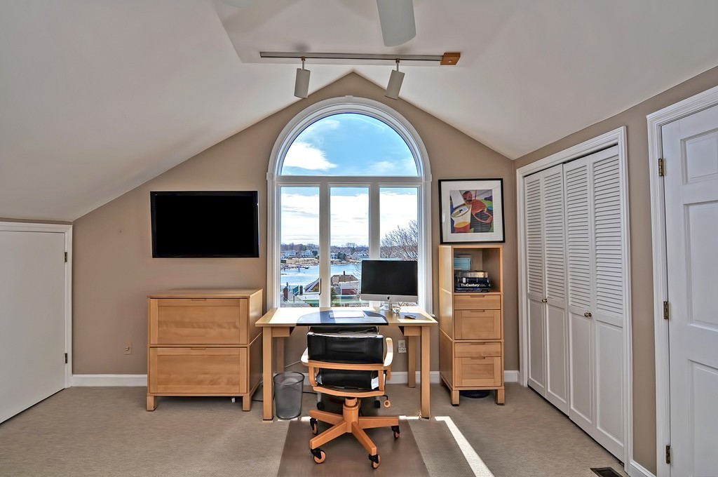 7 Rackliffe Street, Unit H8 Gloucester, MA 01930 - Photo 17 of 29 Gallery Image 17