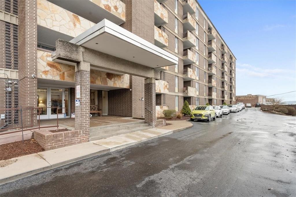 301 South Home Ave Unit 104  