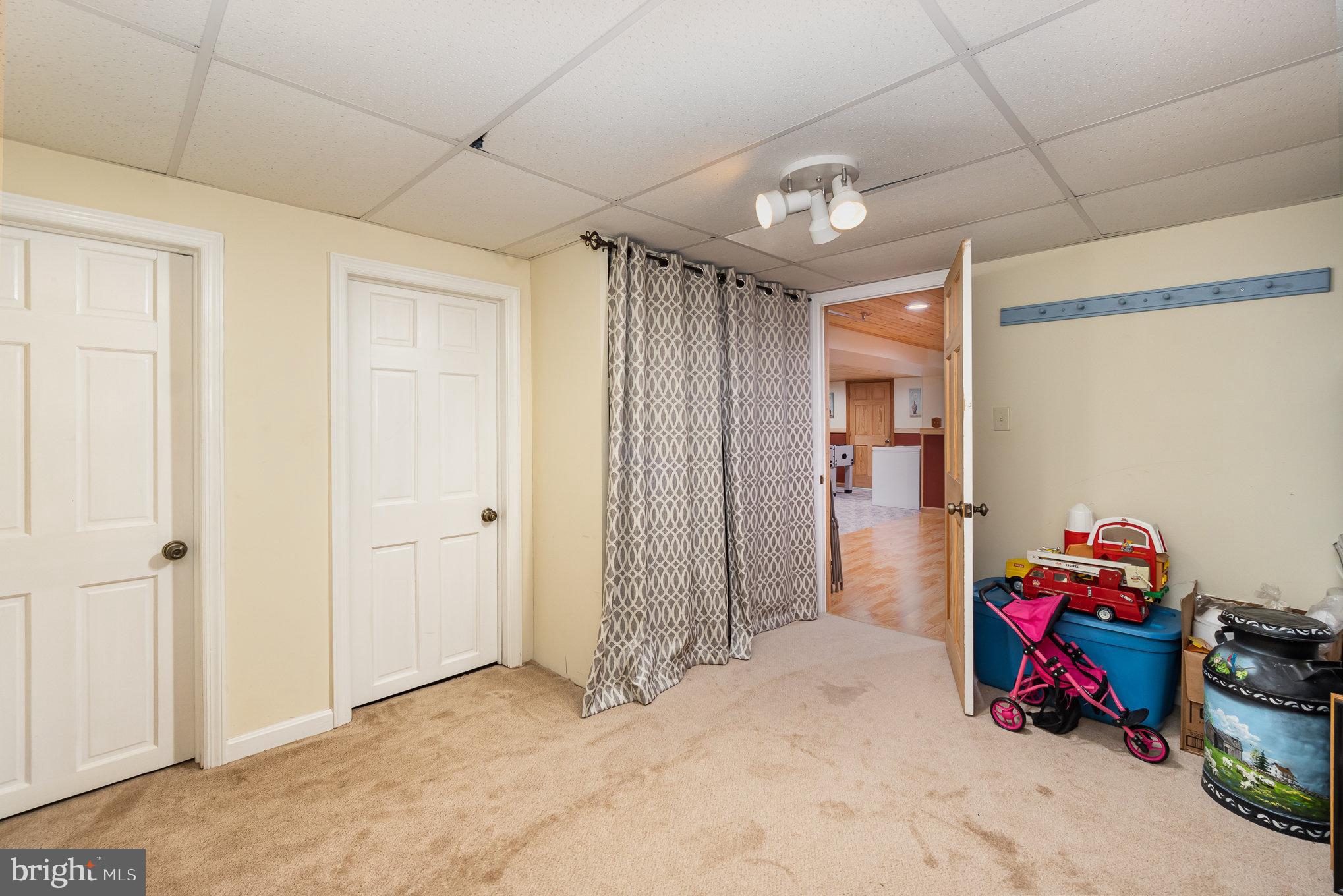 114 Snavely Mill Road Lititz, PA 17543 - Photo 18 of 38