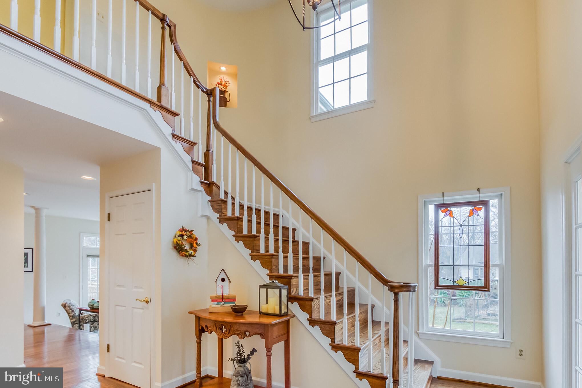 1910 Merrifields Drive Silver Spring, MD 20906 - Photo 4 of 47 Two story foyer