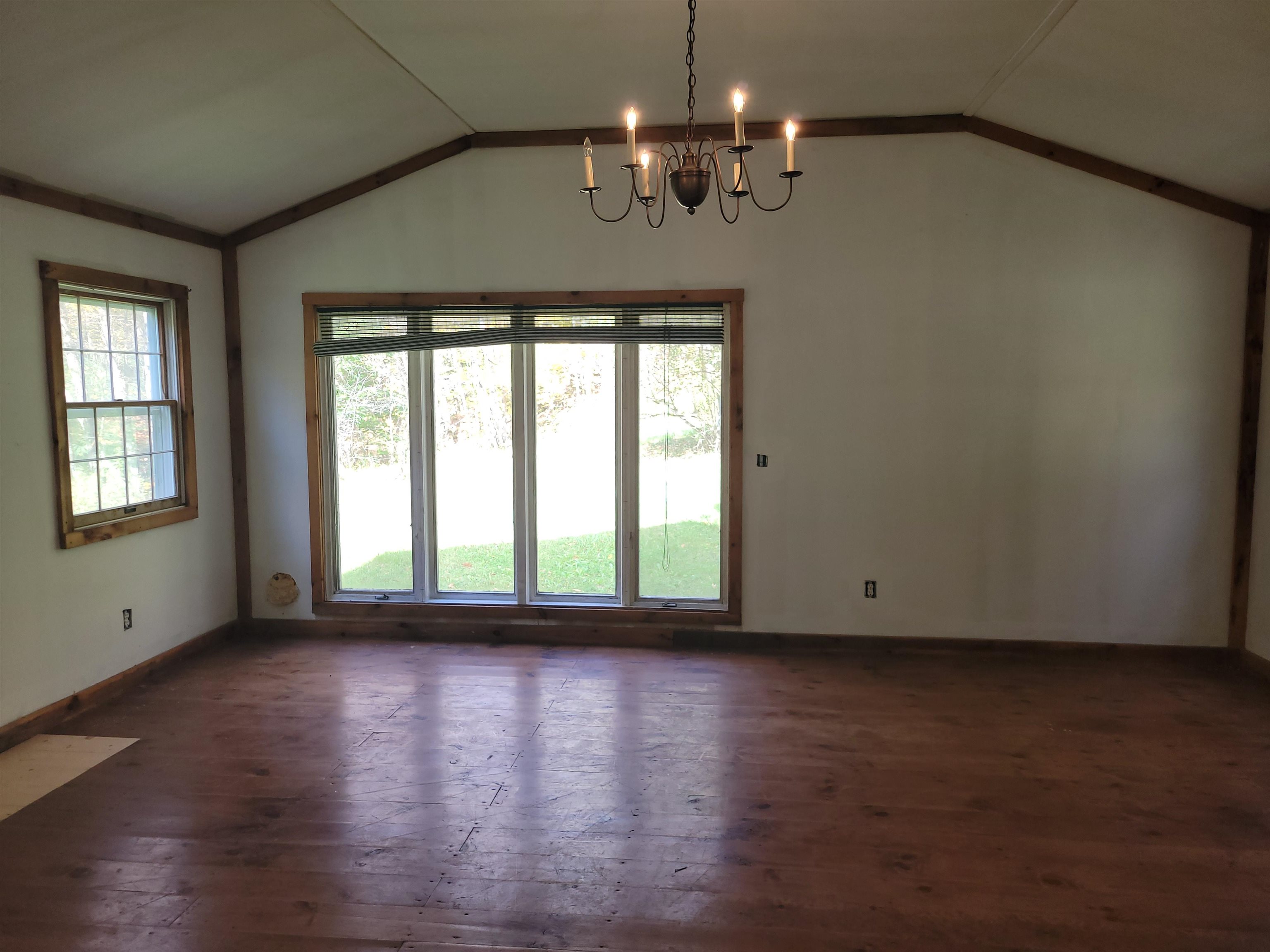 1711 Green Hill Road Danby, VT 05761 - Photo 12 of 27 Gallery Image 12