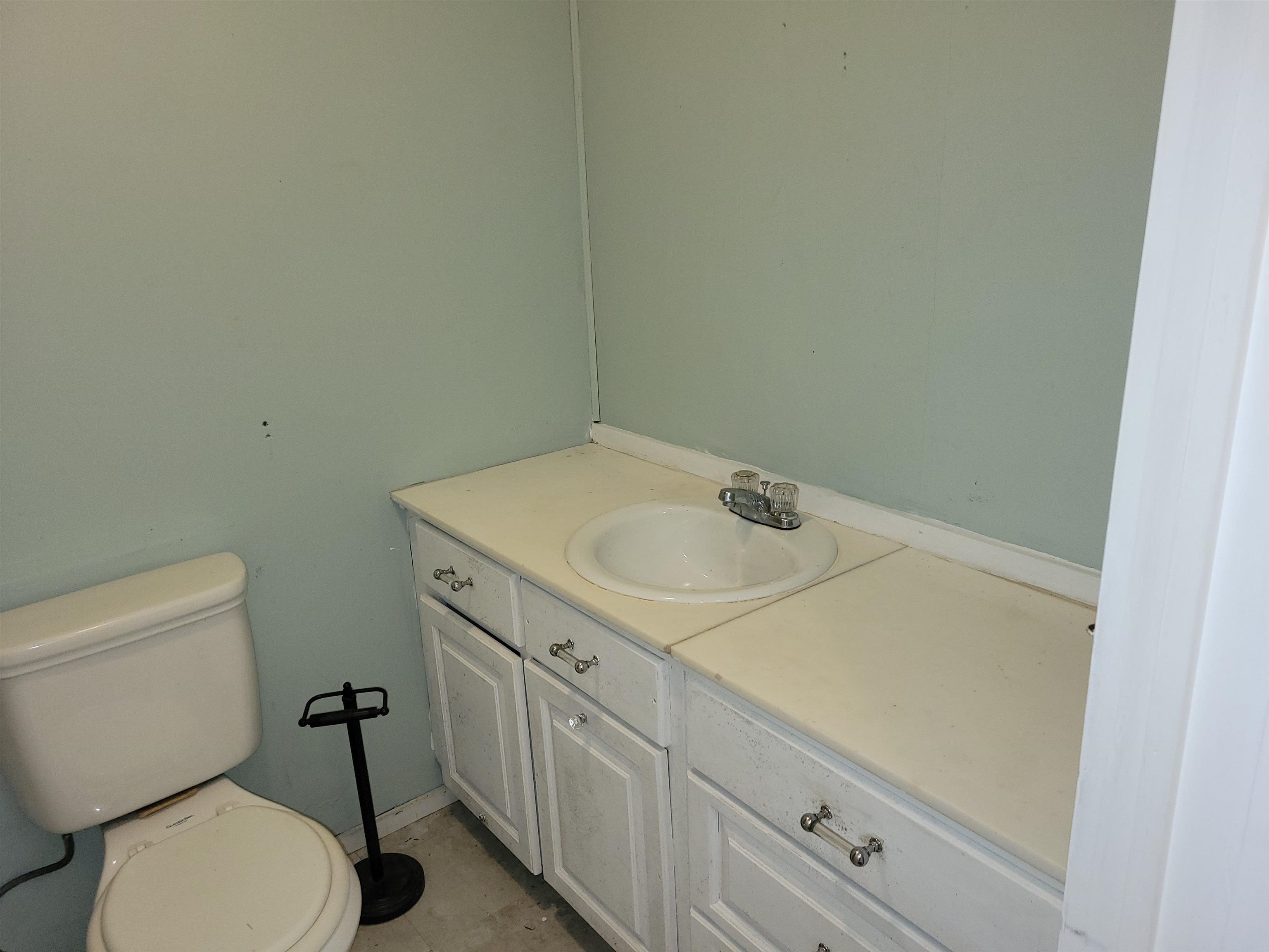 1711 Green Hill Road Danby, VT 05761 - Photo 10 of 27 Gallery Image 10