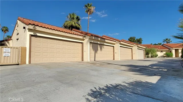 $2,475,000 | 44700 San Jacinto Avenue, Palm Desert, CA 92260
