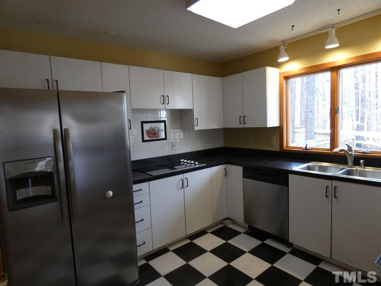 711 Pleasant Green Road Durham, NC 27705 - Photo 7 of 25 Gallery Image 7