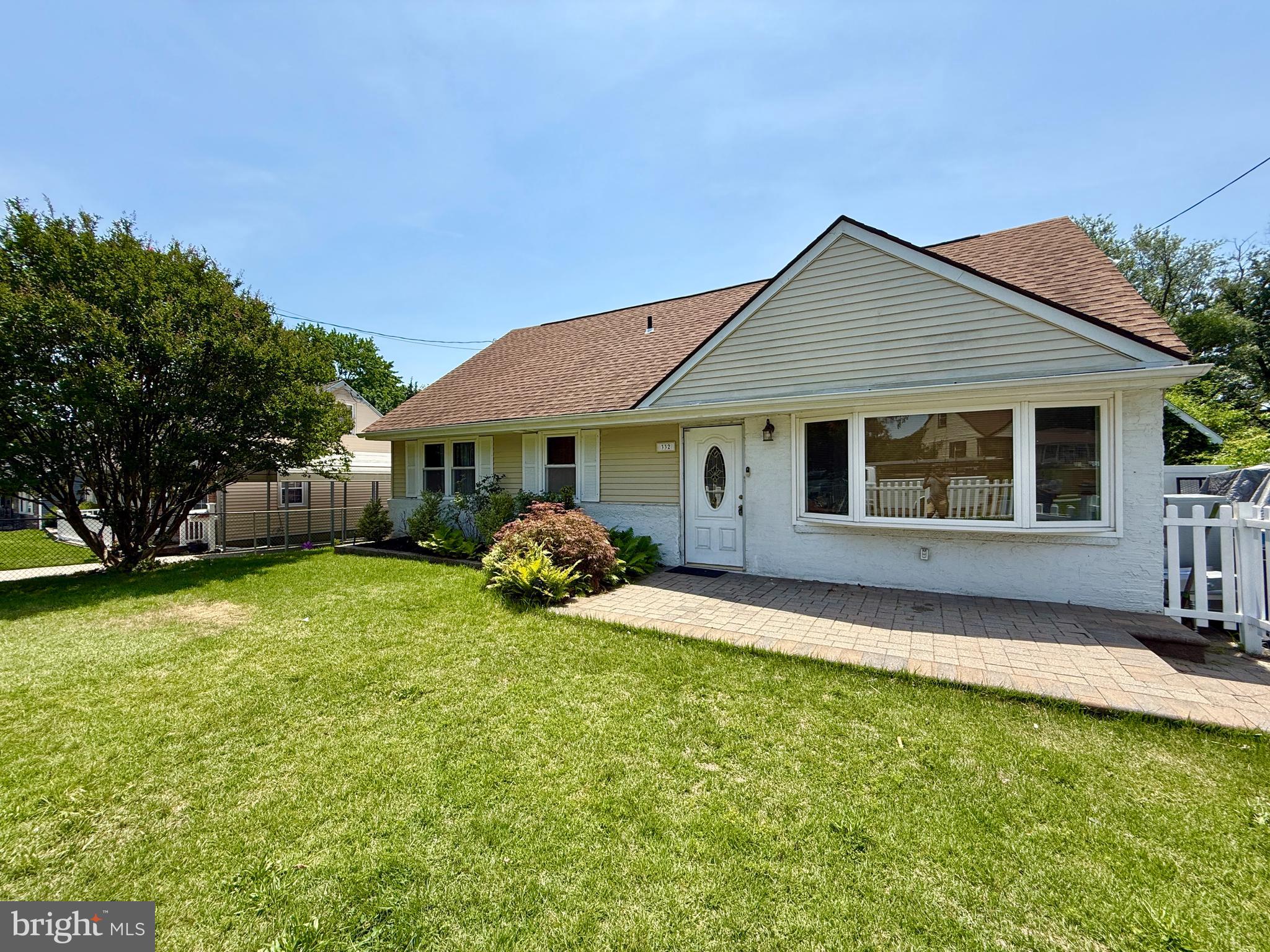 332 Rutgers Avenue Wenonah, NJ 08090 - Photo 2 of 24 Front porch!