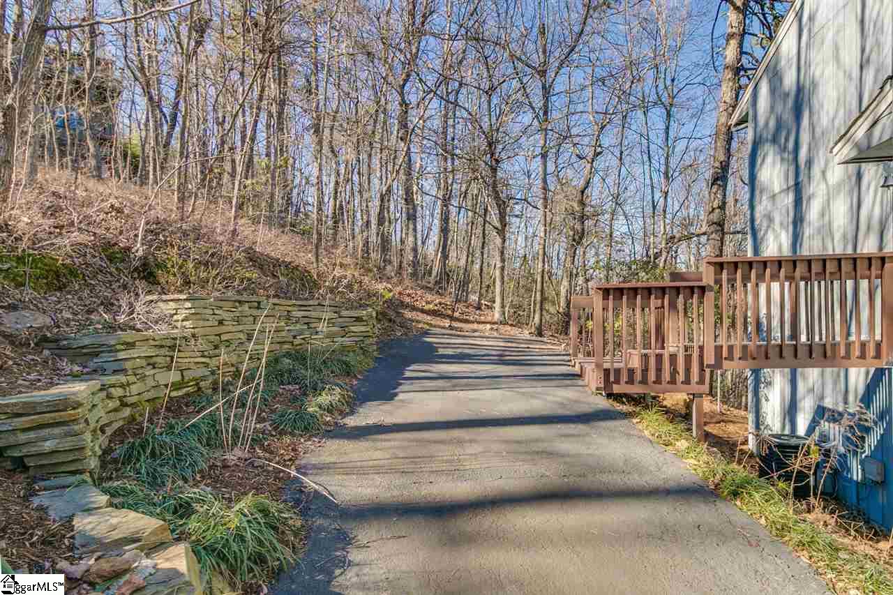20 Altamont Forest Road Greenville, SC 29609 - Photo 22 of 31