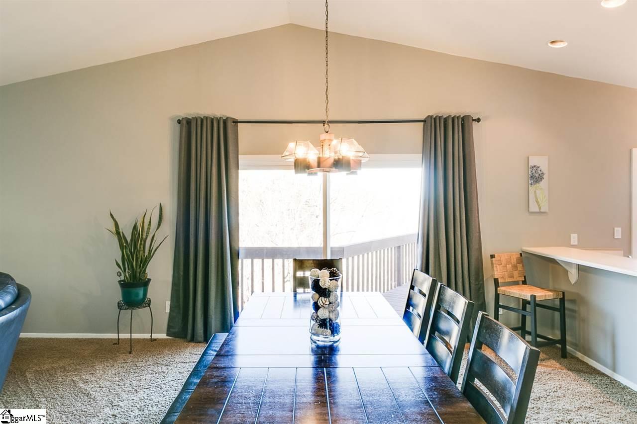 20 Altamont Forest Road Greenville, SC 29609 - Photo 8 of 31