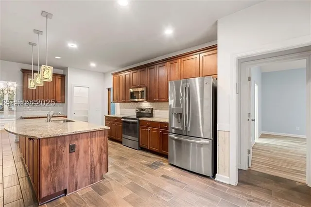 $695,000 | 7 Morning Mist Place, Bluffton, SC 29910