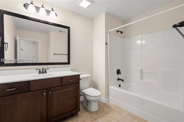 $695,000 | 7 Morning Mist Place, Bluffton, SC 29910