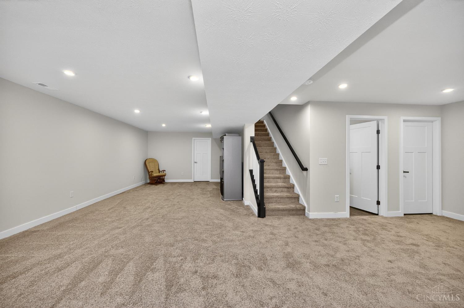 5973 Old Pebble Path Middletown, OH 45044 - Photo 24 of 39