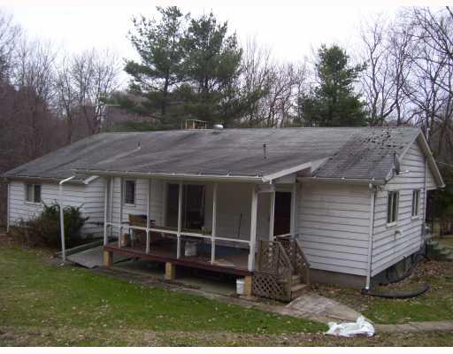 2107 Dime Road Vandergrift, PA 15690 - Photo 2 of 10 Exterior Back.