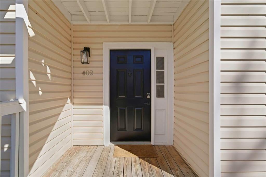 402 Countryside Place, Unit 402 Smyrna, GA 30080 - Photo 6 of 55 a view of wooden door