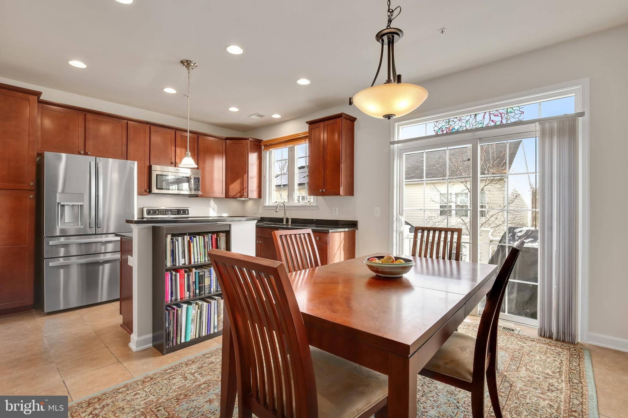 11622 Leesborough Circle Silver Spring, MD 20902 - Photo 12 of 61 Gallery Image 12