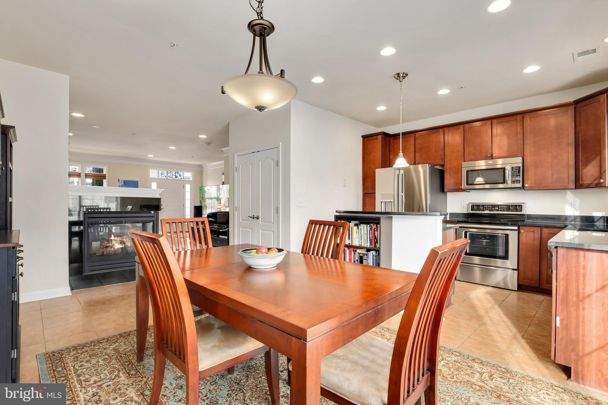 11622 Leesborough Circle Silver Spring, MD 20902 - Photo 14 of 61 Gallery Image 14