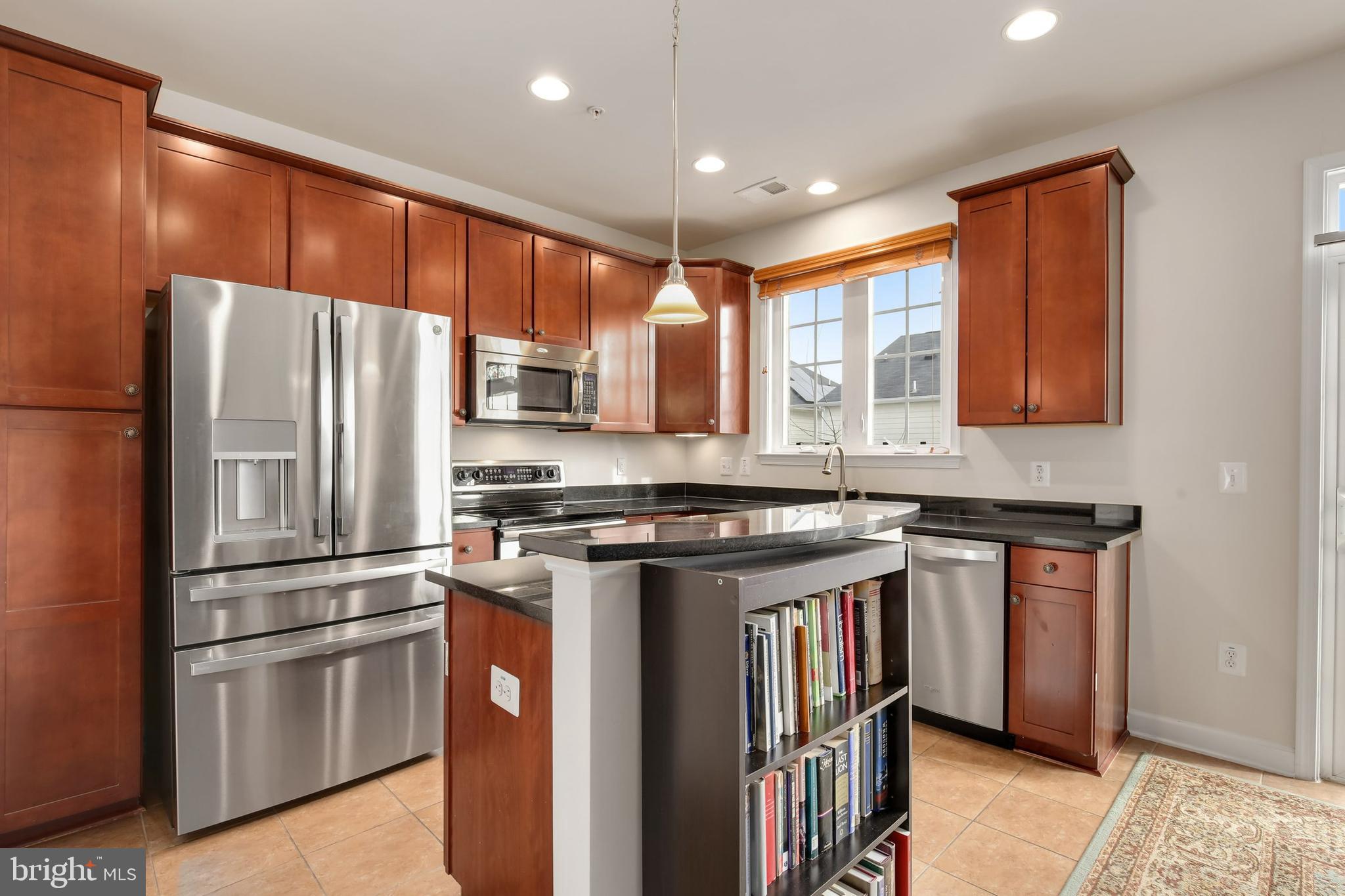 11622 Leesborough Circle Silver Spring, MD 20902 - Photo 16 of 61 Gallery Image 16