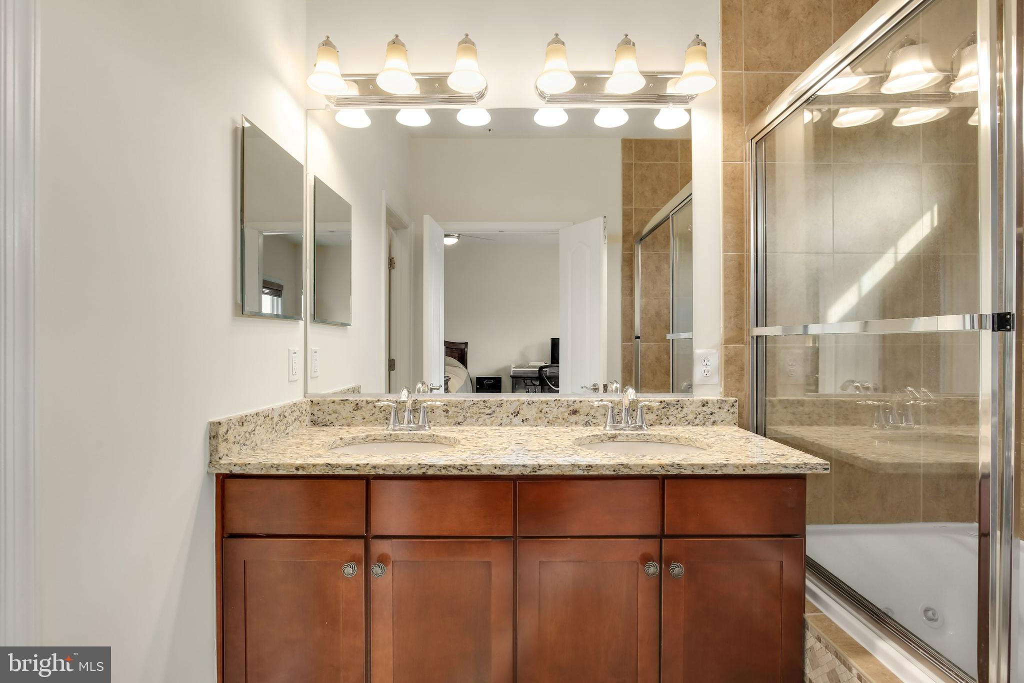 11622 Leesborough Circle Silver Spring, MD 20902 - Photo 36 of 61 Gallery Image 36