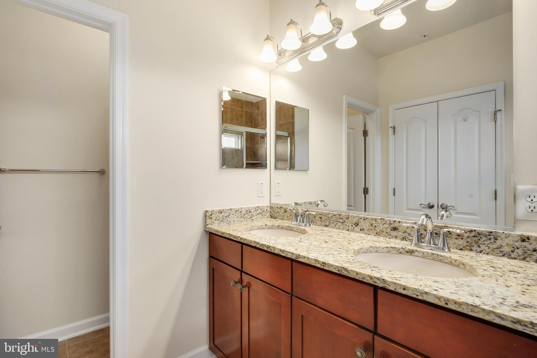 11622 Leesborough Circle Silver Spring, MD 20902 - Photo 38 of 61 Gallery Image 38
