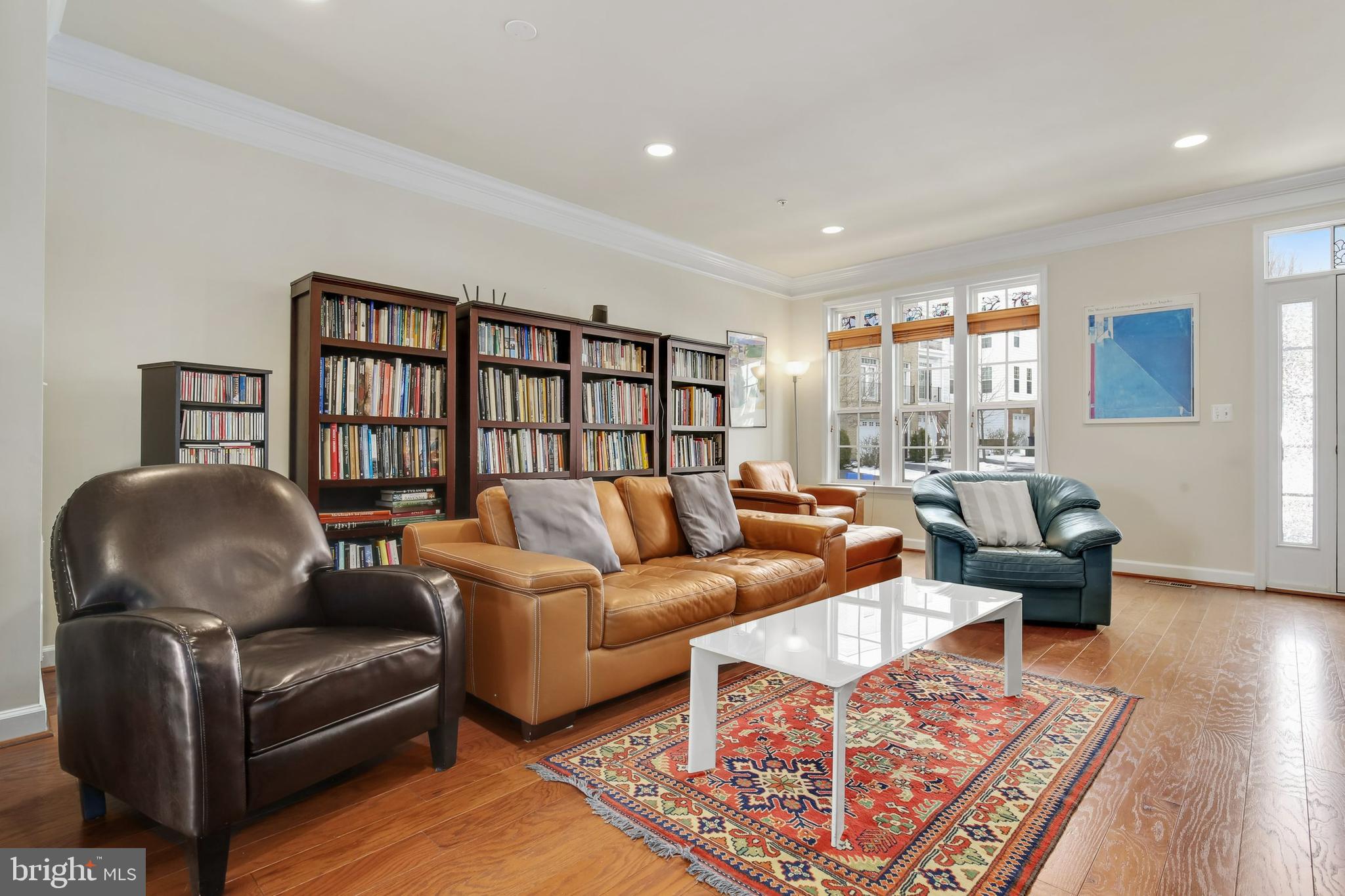 11622 Leesborough Circle Silver Spring, MD 20902 - Photo 5 of 61 Gallery Image 5
