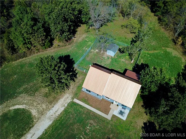 $415,000 | 173 Berryhill Lane, Camdenton, MO 65020