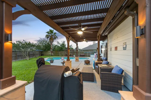 $353,200 | 19414 Camellia Bend Circle, Spring, TX 77379