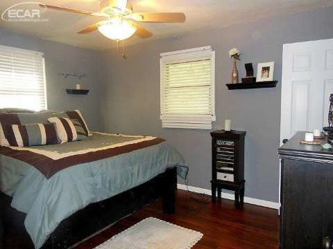 6310 Chicago Road Flushing, MI 48433 - Photo 12 of 27 20438453-11.JPG