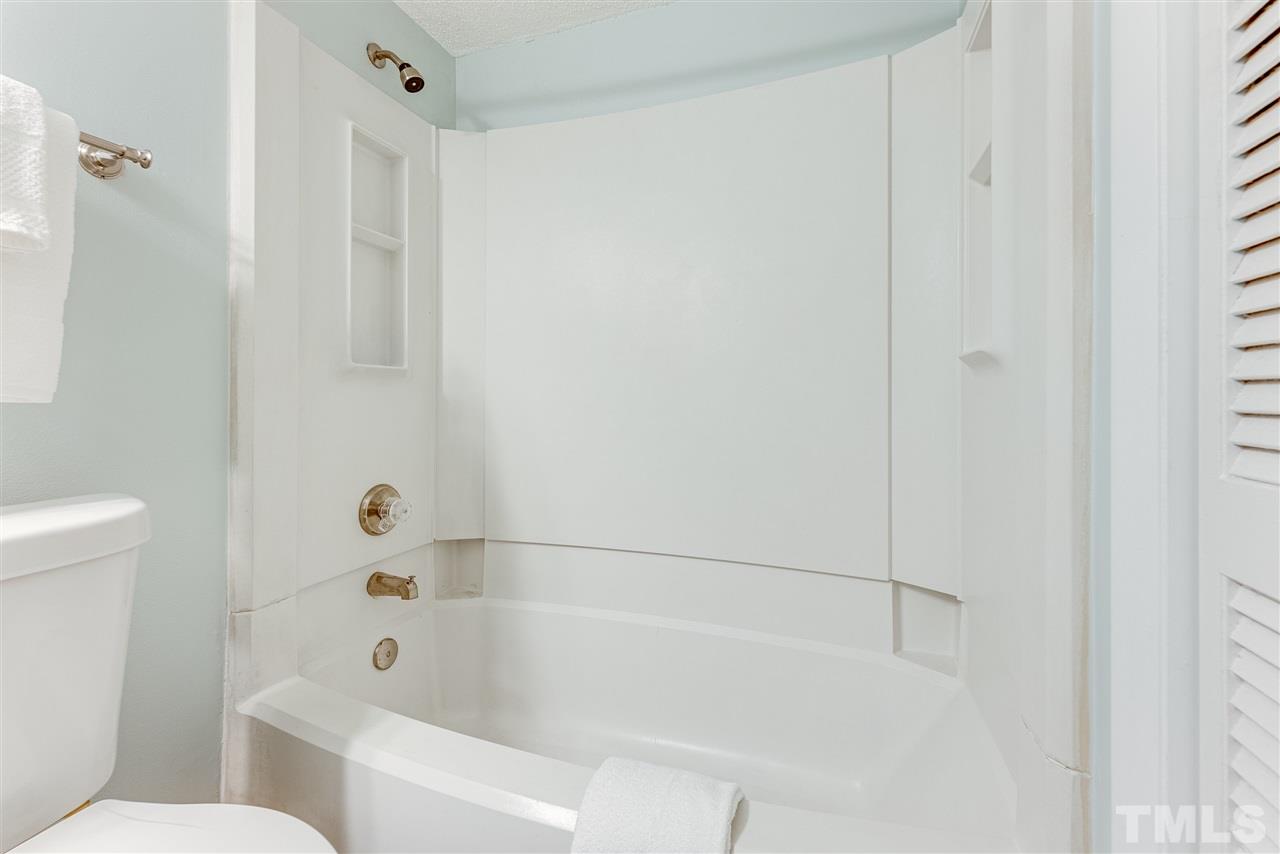 3704 Chimney Ridge Place, Unit 106 Durham, NC 27713 - Photo 16 of 27 Gallery Image 16