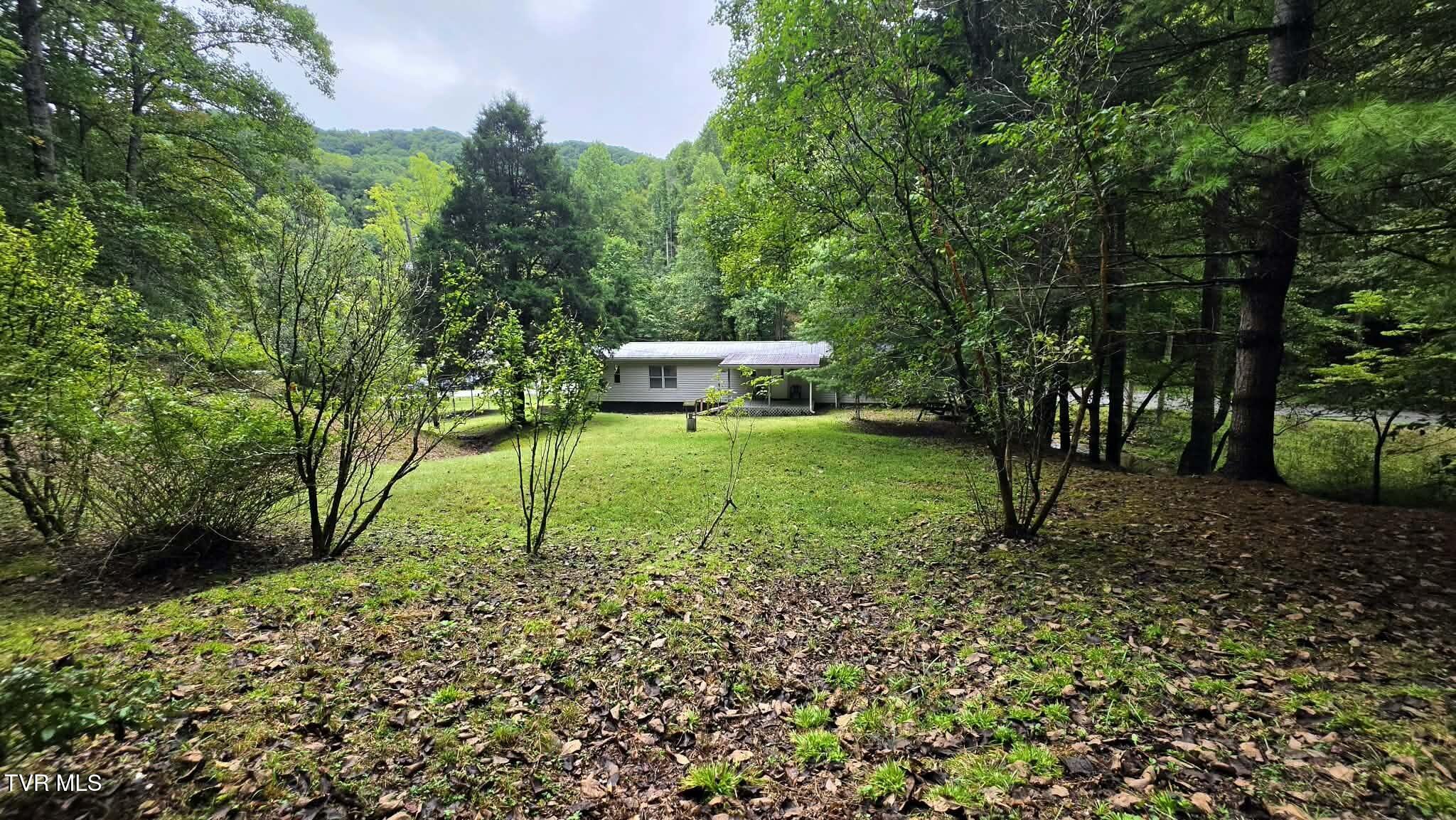 9301 Birchfield Road Pound, VA 24279 - Photo 9 of 24 9