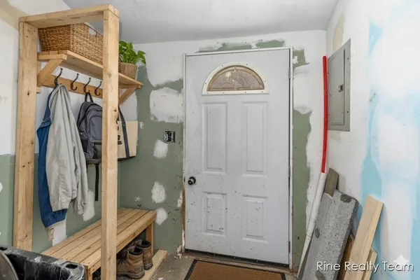 $184,900 | 1510 West Stewart Street, Owosso, MI 48867