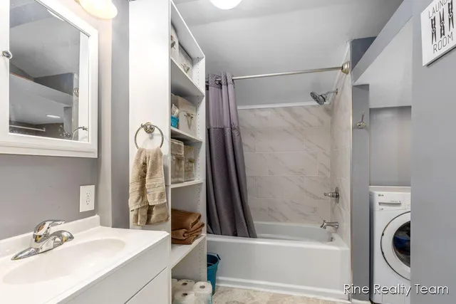 $189,900 | 1510 West Stewart Street, Owosso, MI 48867